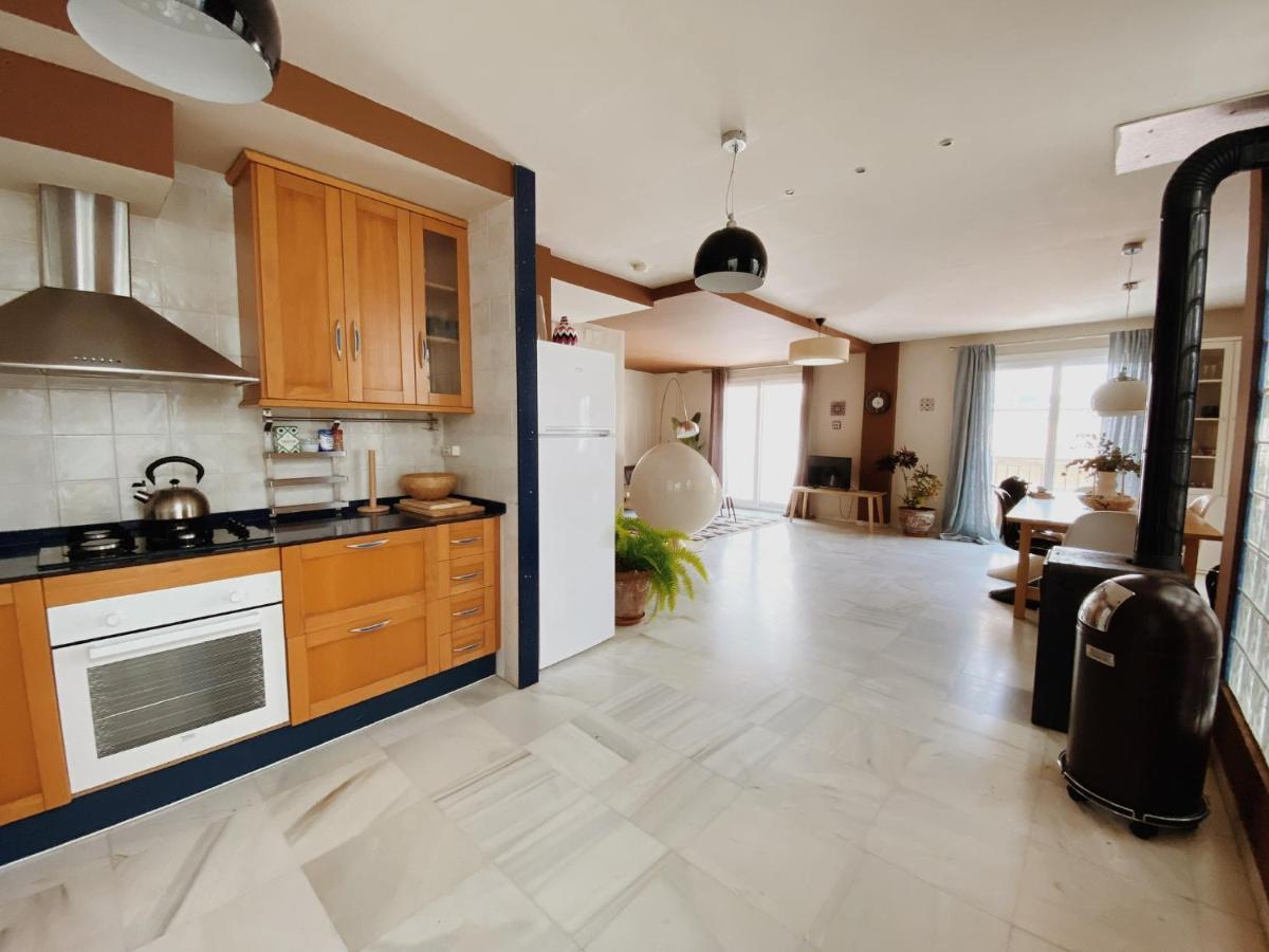 Cool Loft In The Old Town With Rooftop Terrace And Fireplace Tarifa Esterno foto