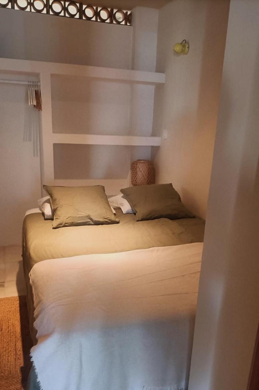 Cool Loft In The Old Town With Rooftop Terrace And Fireplace Tarifa Esterno foto